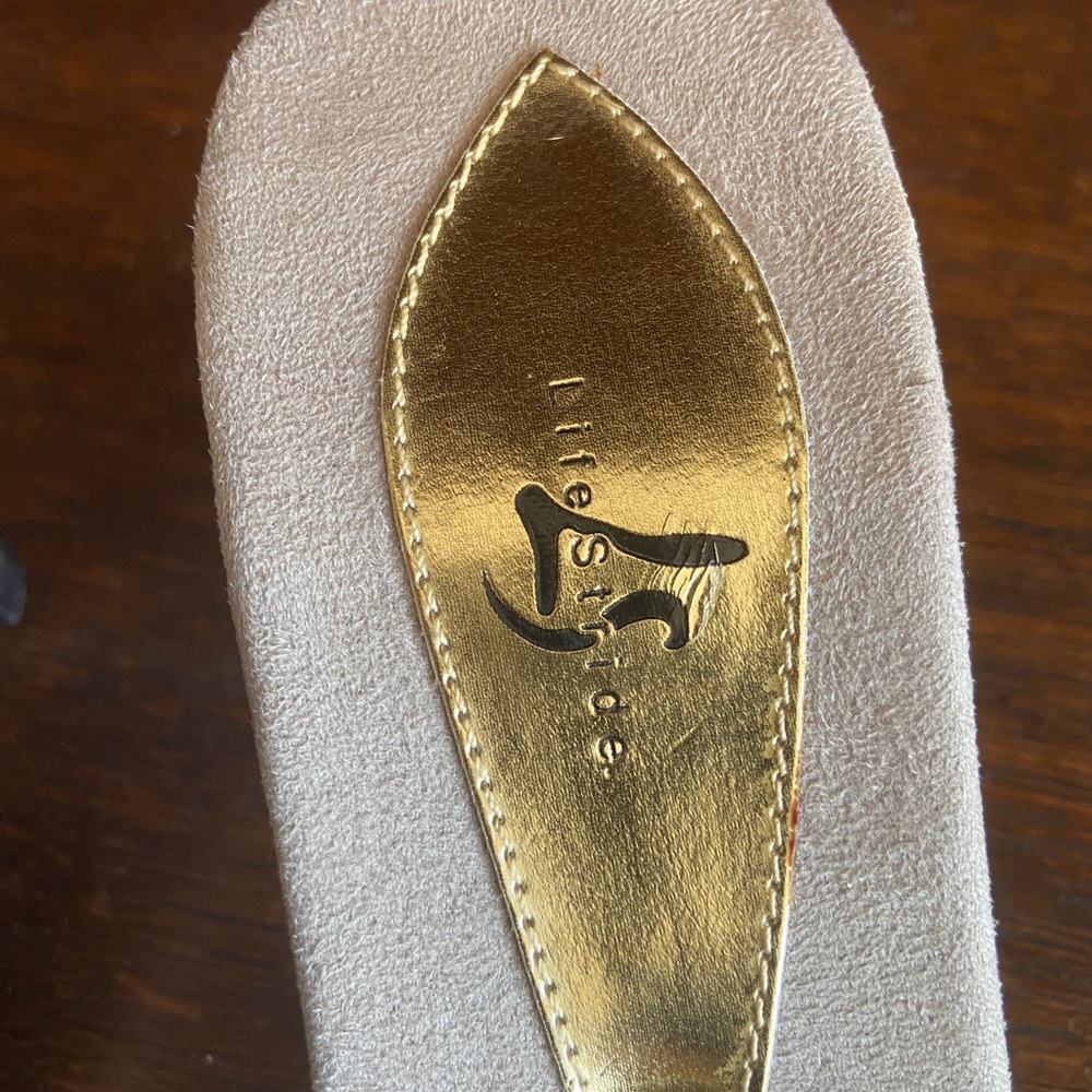 NWOT - GLAM WEDGES - Picture 14 of 15